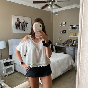 Open shoulder flow shirt